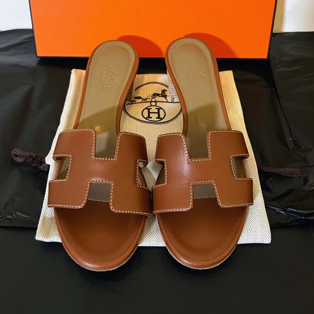 Hermes Oasis Sandal - authentic bought from boutique